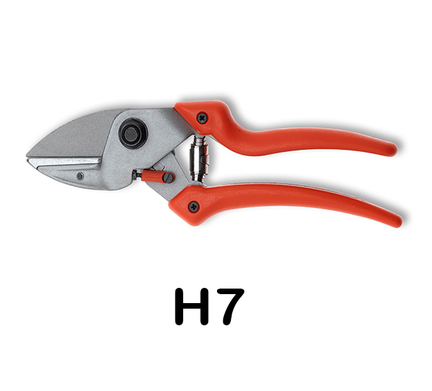 the coziest professional hand pruners